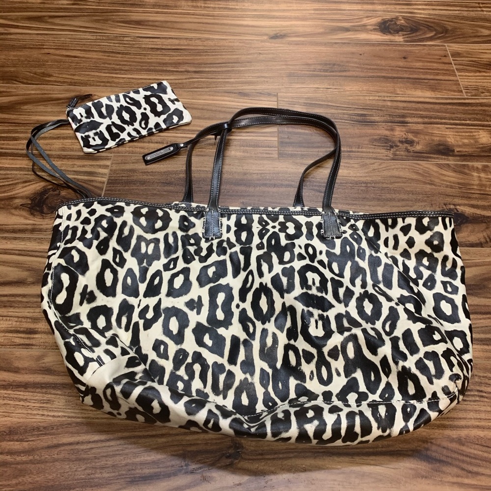- Kenneth Cole Reaction tote bag with mini